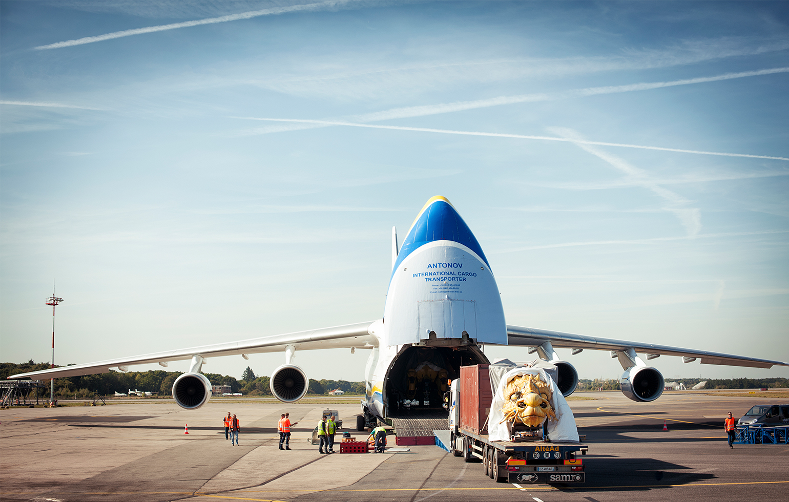 Antonov AN124 large cargo aircraft logistics for oversized freight loading rear door