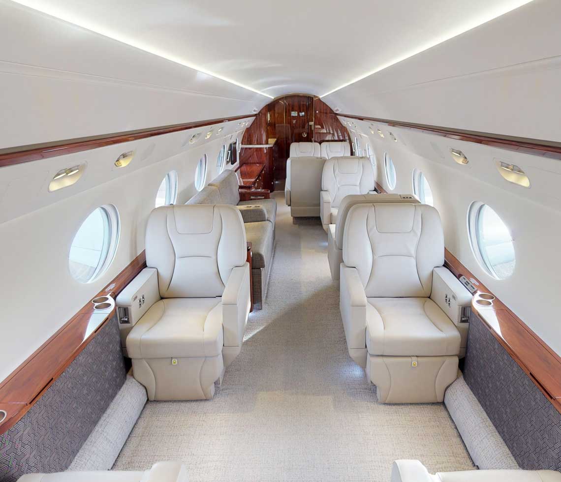 Gulfstream G450 private jet interior